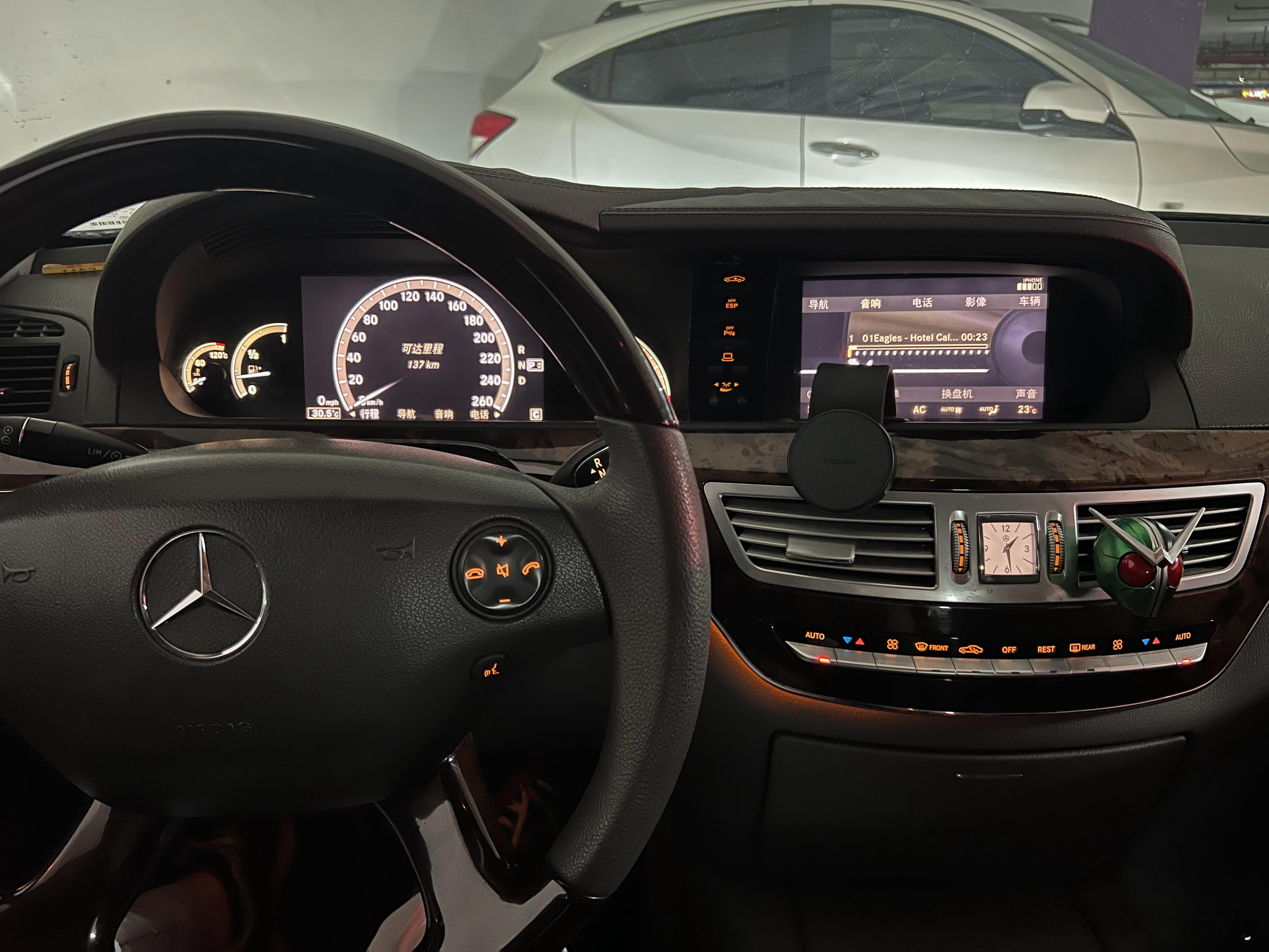 今天驾驶W221 S350小轿车[害羞] ​​​