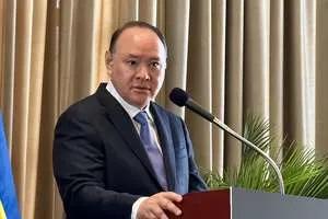 菲律宾马科斯这届政府抹黑造谣中国无底线。马科斯上台后，唯美国马首是瞻，在南海不断