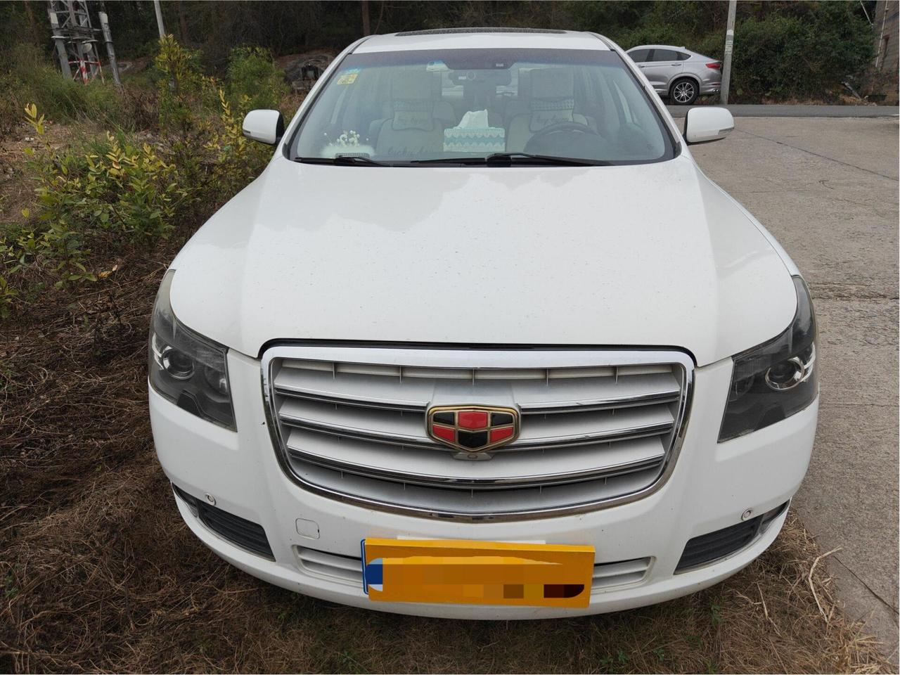 谁还记得吉利这款车？
十三个年头了，没有大面积生锈，没有破破烂烂，反而是干净利落