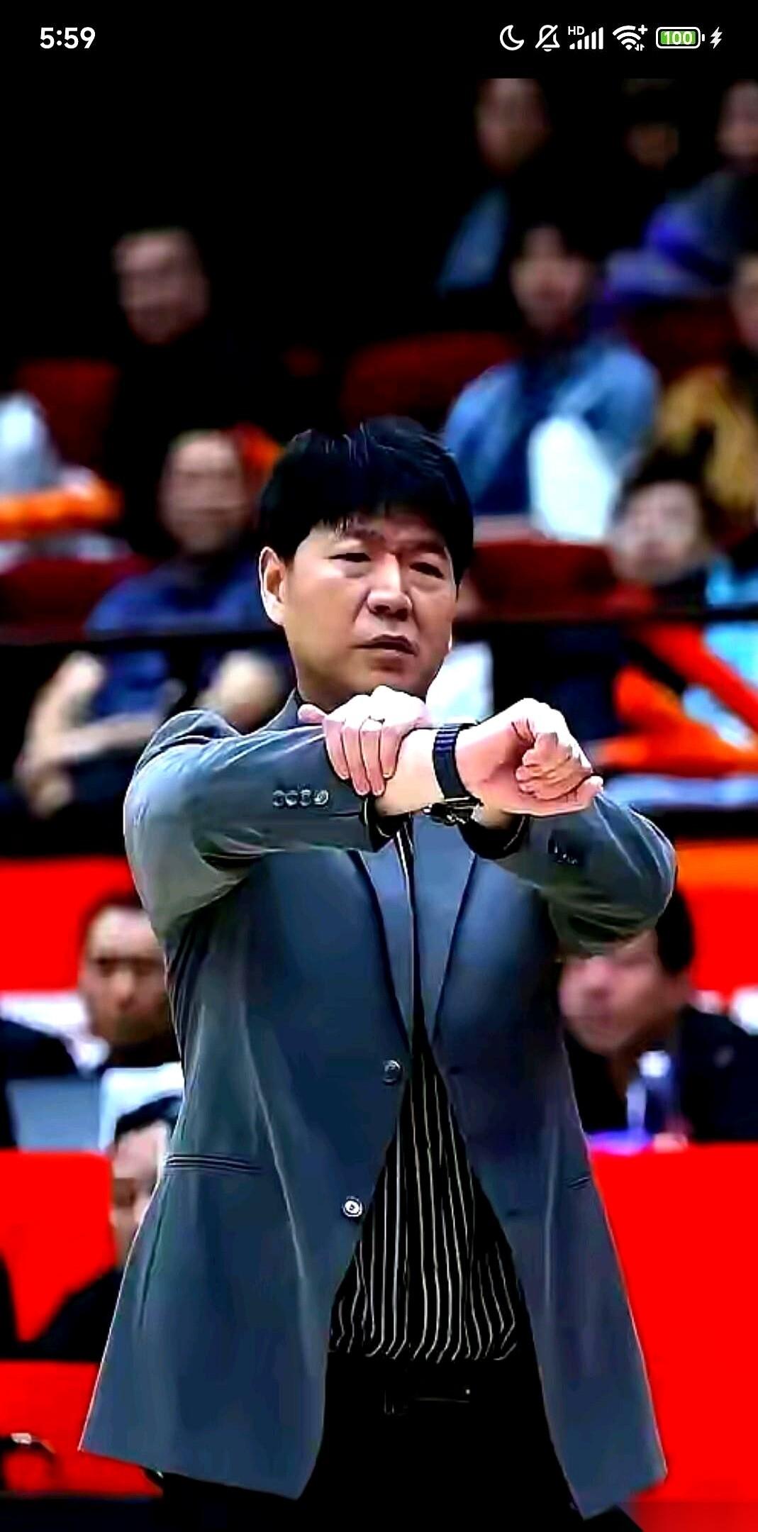 一场球，5个鸭蛋。
我没开玩笑。
高诗岩0分，于德豪0分，谢智杰0分，刘毅0分。