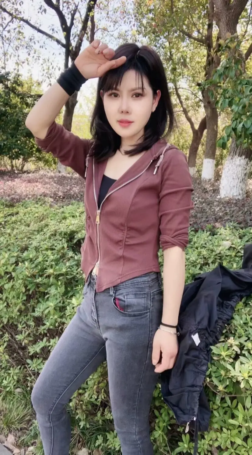 我们没有离婚，他外地打工，我留守陪读，没有沟通，也没有陪伴，也没有问候...