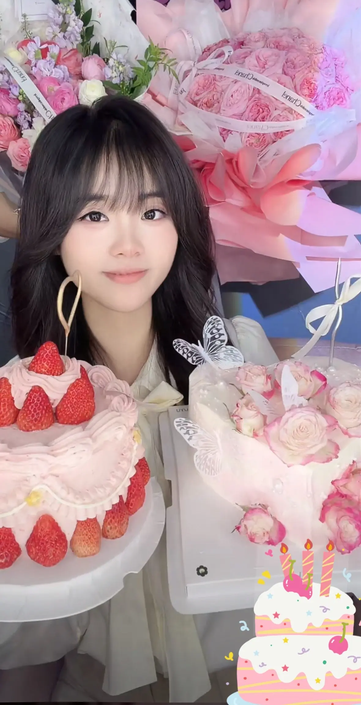 祝自己生日快乐。真的特别感谢哥姐们一路以来的宠爱与偏爱😊 三生有幸能...