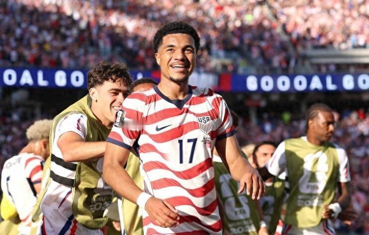 【世界杯16强晋级赛：英格兰比利时绝境逆转，东道主全部晋级】
2026年美加墨世