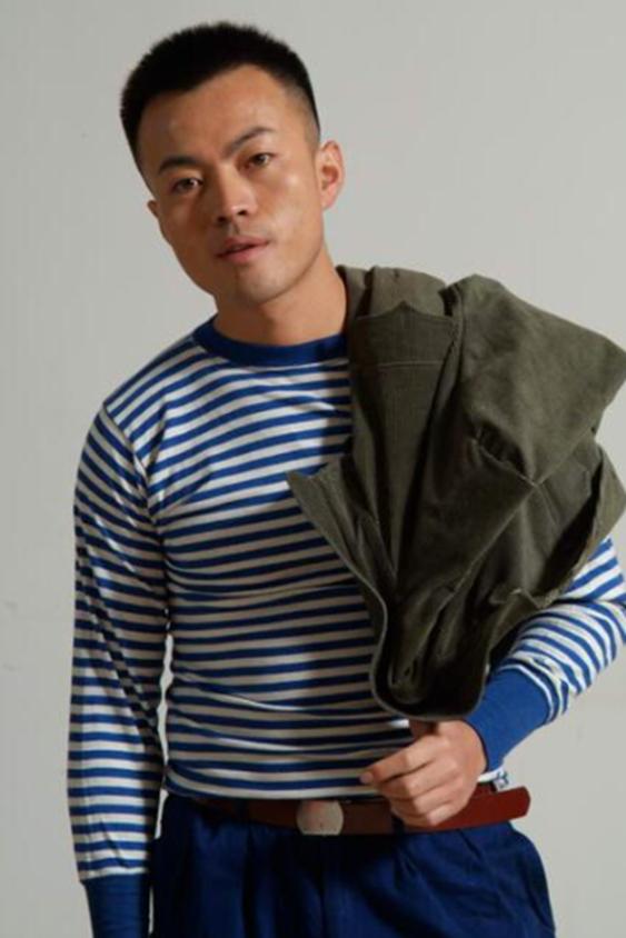 2021年，导演筹拍《狂飙》，找到了林家川饰演剧中的唐小龙，可没想到，拍到一半时