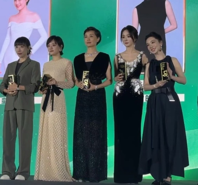 金木水火紫，生旦净末丑，白玉兰真是百花齐放啊！白玉兰预测 杨幂杨紫白玉兰晚宴同台
