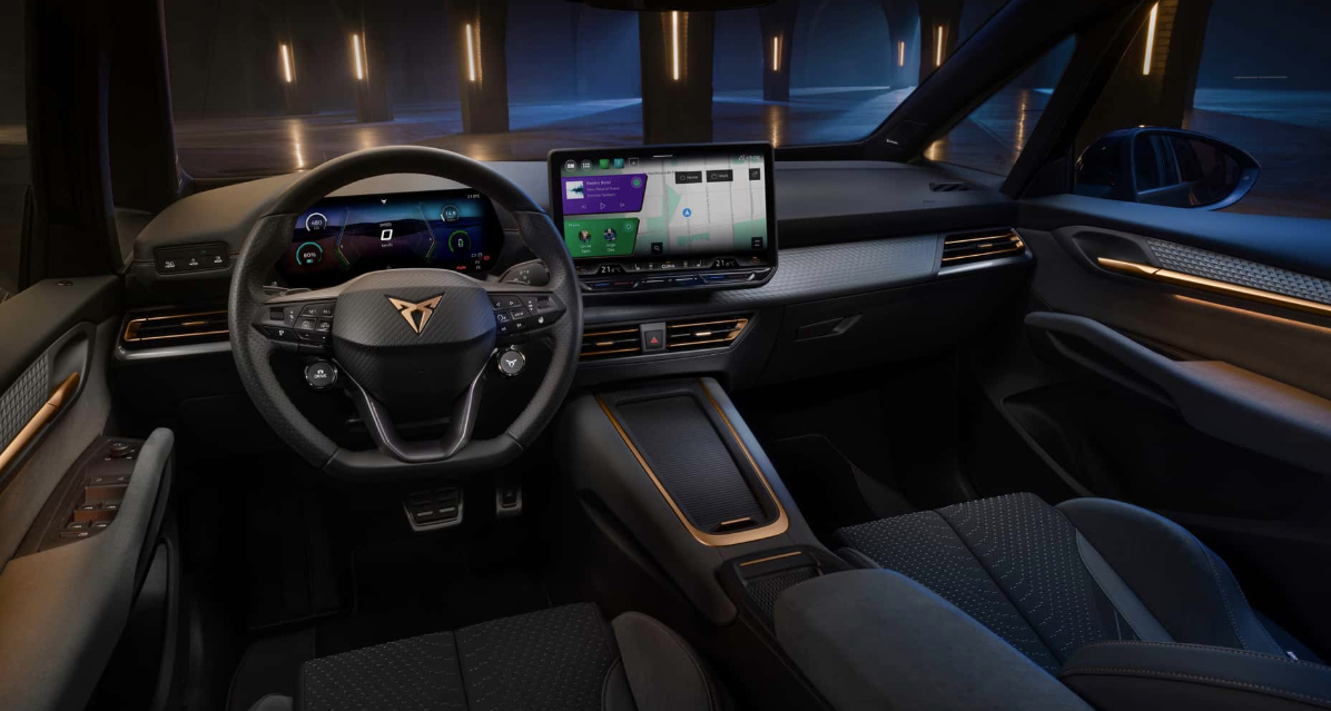 听劝了！2026款Cupra Born改款，方向盘回归实体按键，车窗开关从两个增