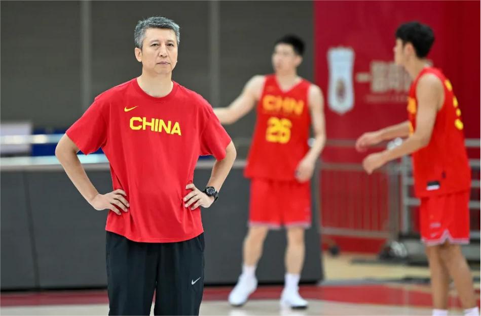 10连败后，说真的，中国男篮主教练真的要发话了：

1、我这心里头是真堵得慌，感