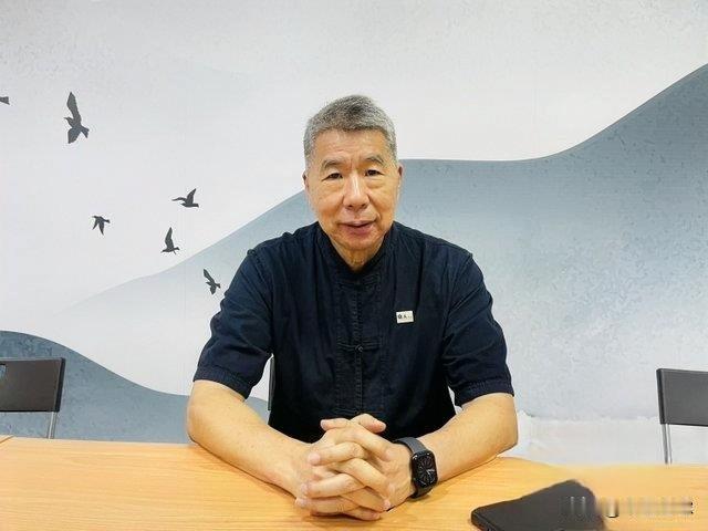 张亚中这个提议好！让每年的8月8日成为中国人的父亲节。
据中评社8月8日报道，中