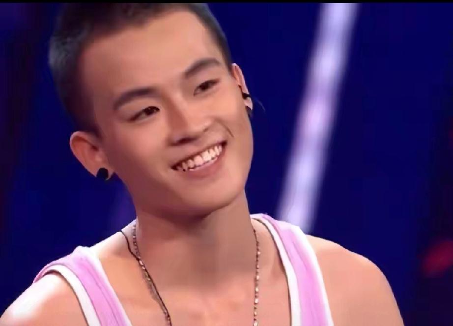 零绯闻不上综艺！欧豪凭《生万物》封神，印证陈道明一句话
 
     从快男亚军