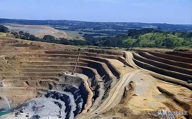 重磅官宣！自然资源部正式公布一则振奋人心的好消息：我国西部发现一条长达2800公