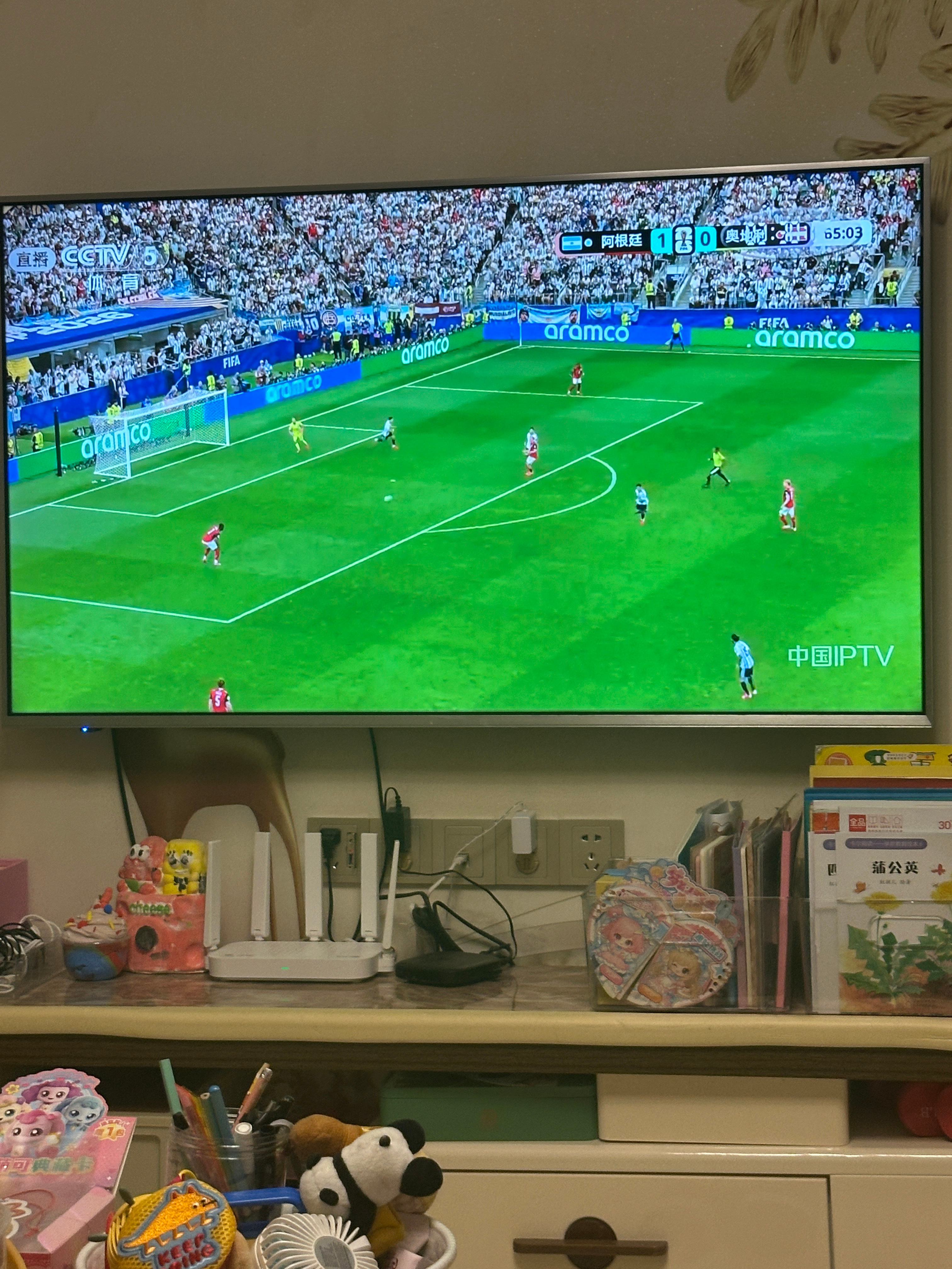 这么明显的角球 这裁判 绝逼买球了 赛后要挨喷了