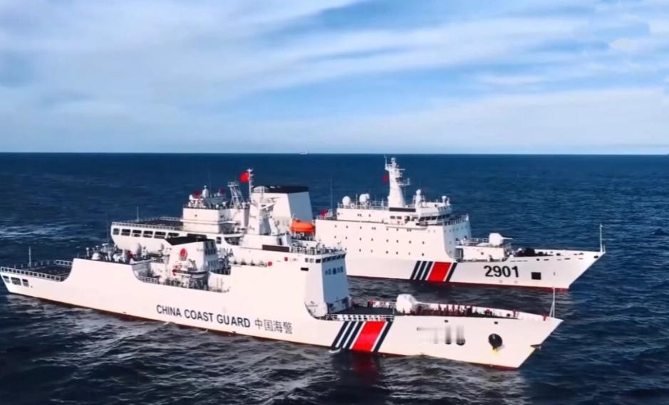 9月3日，中国海警官宣一个消息：
普陀山舰编队在台湾以东海域依法开展常态化执法巡
