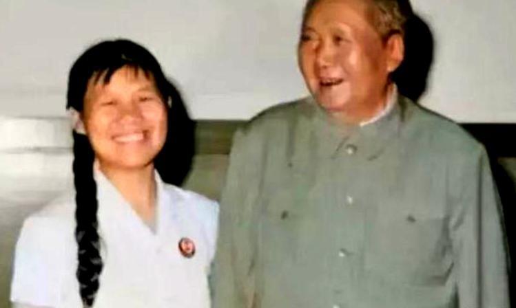 谢静宜的晚年栖身于一套四十多平的老旧单元楼，日子过得简朴而安静。她极少公开露面，
