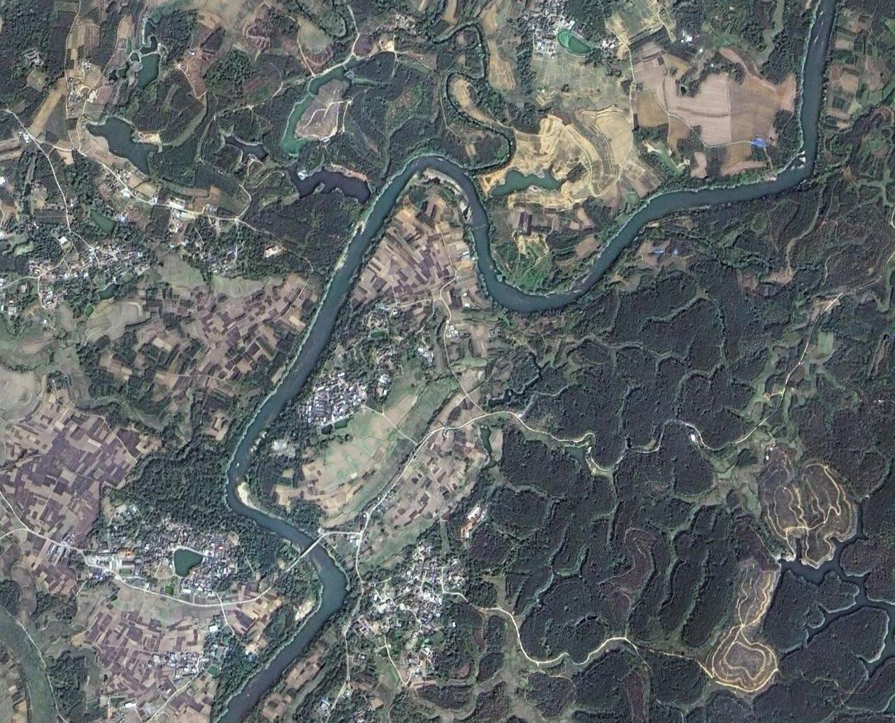 平陆运河马道枢纽的卫星影像
从2023- 2024- 2025- 2026年。平
