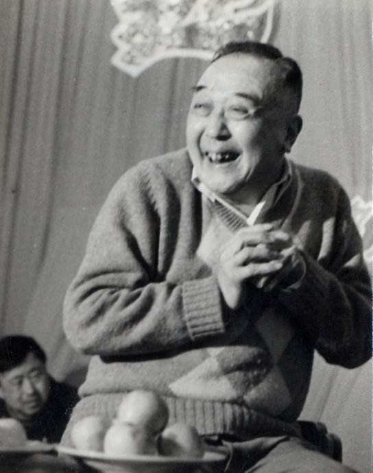 李万春（1911年农历八月十二日—1985年9月14日），满族正黄旗人，原籍河北