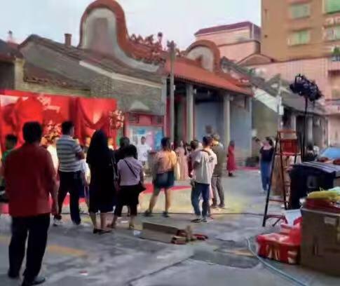 央视评价广东酒席：广东人没有打包羞耻！

这点没说错，打包已成广东人的惯例
广东