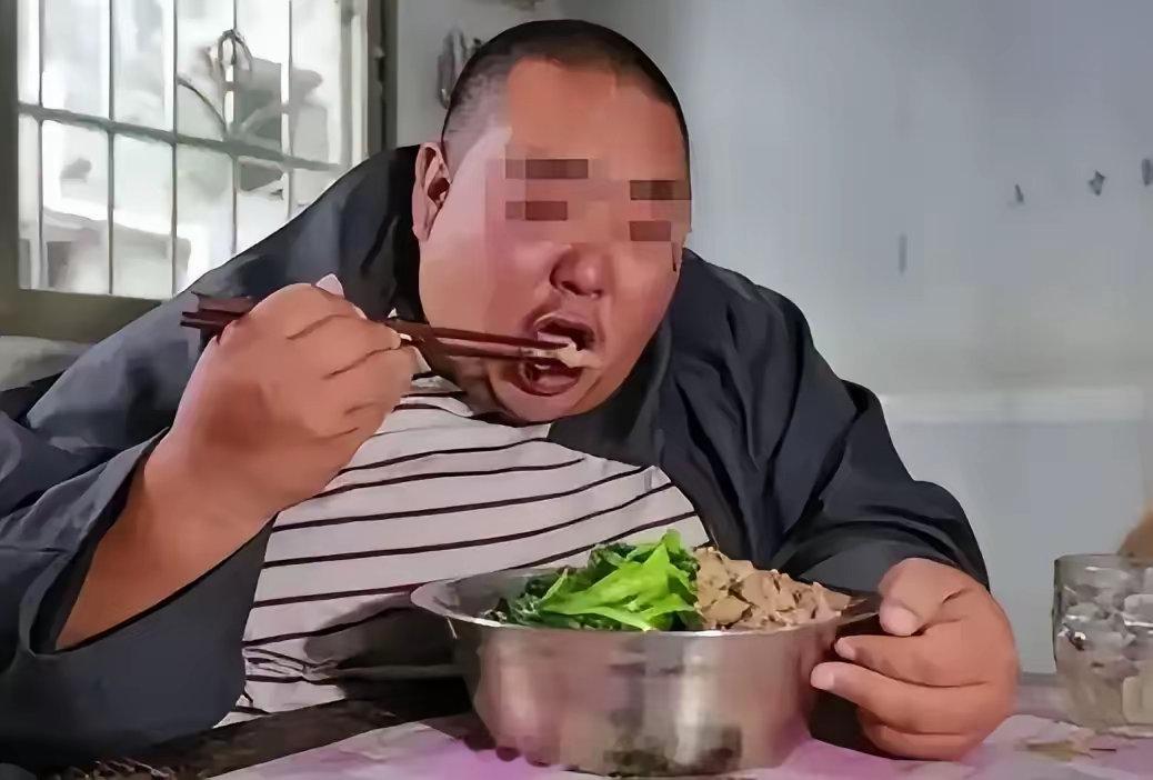 最温柔的惩罚，浙江女子被家暴八年，偷偷给老公的饭里添加猪饲料，将老公喂胖80斤，