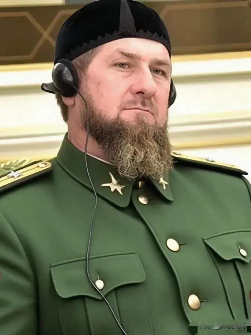 就在刚刚
车臣领导人宣布了！
2025年8月6日车臣领导人卡德罗夫突然在官方账号