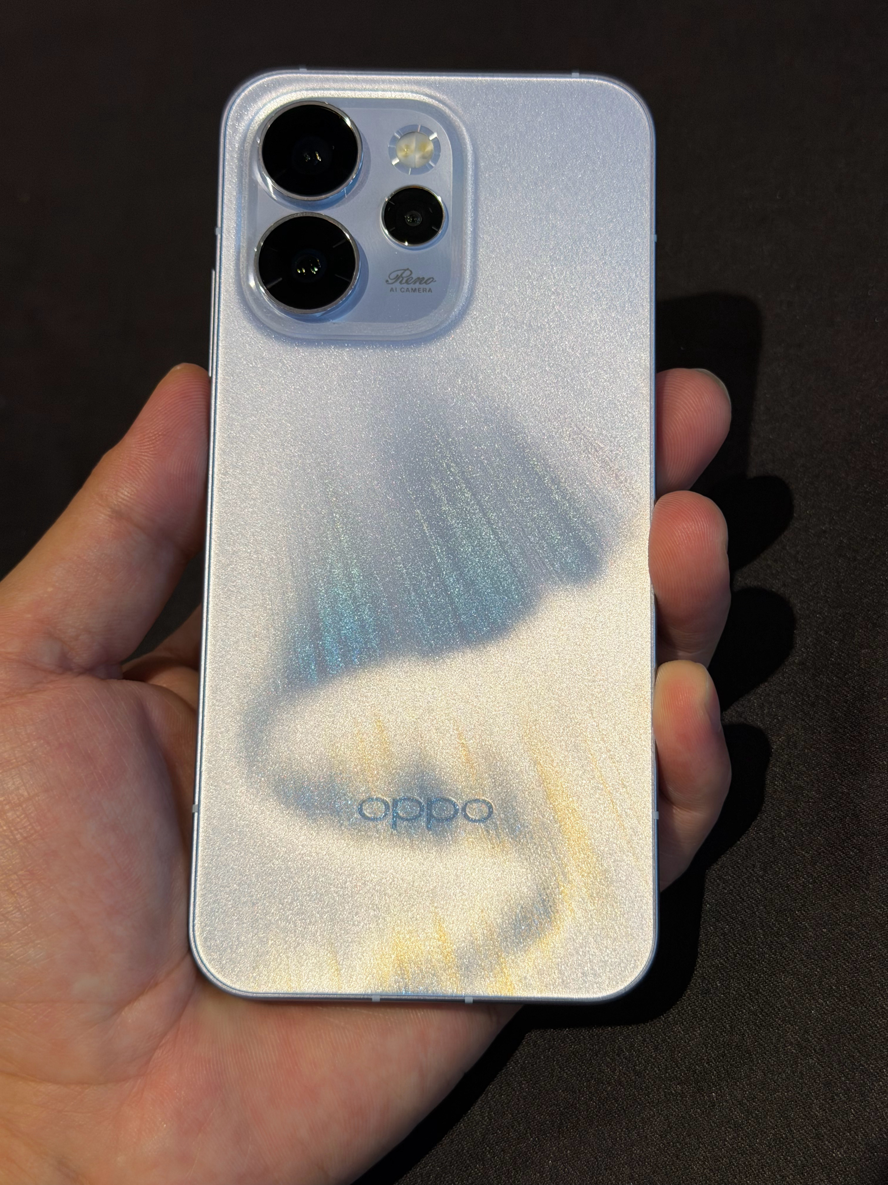 OPPO Reno15 价格多少钱起步，第一个猜对的送红包，每个人第一条评论为准
