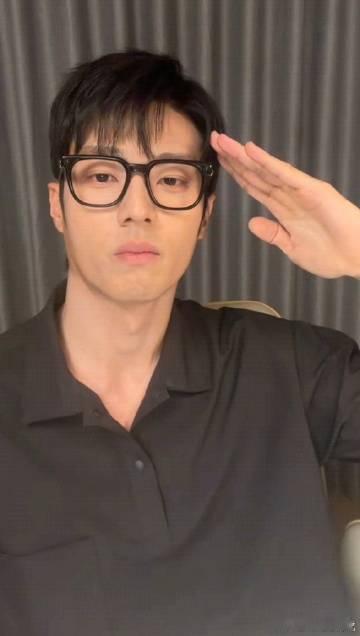 陈靖可直播好像在跟我打视频 他的每一次直播都像是一场温暖的生活分享，能够听到他的