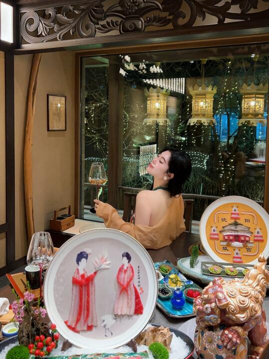 艾特你最帅的朋友 陪我吃晚饭