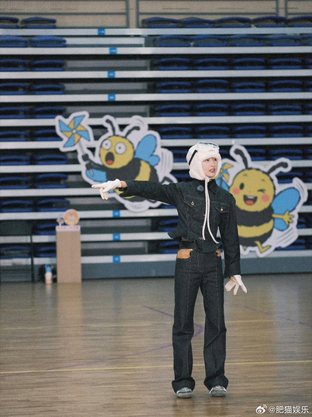 周冬雨素颜录节目这居然是素颜的周冬雨 内娱终于有人放弃无效内卷了，淡颜天花板不是