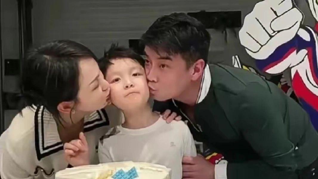 #王皓小儿子喜欢王楚钦# 原来奥运冠军的孩子们也会受到他们的影响去爱上体育运动，