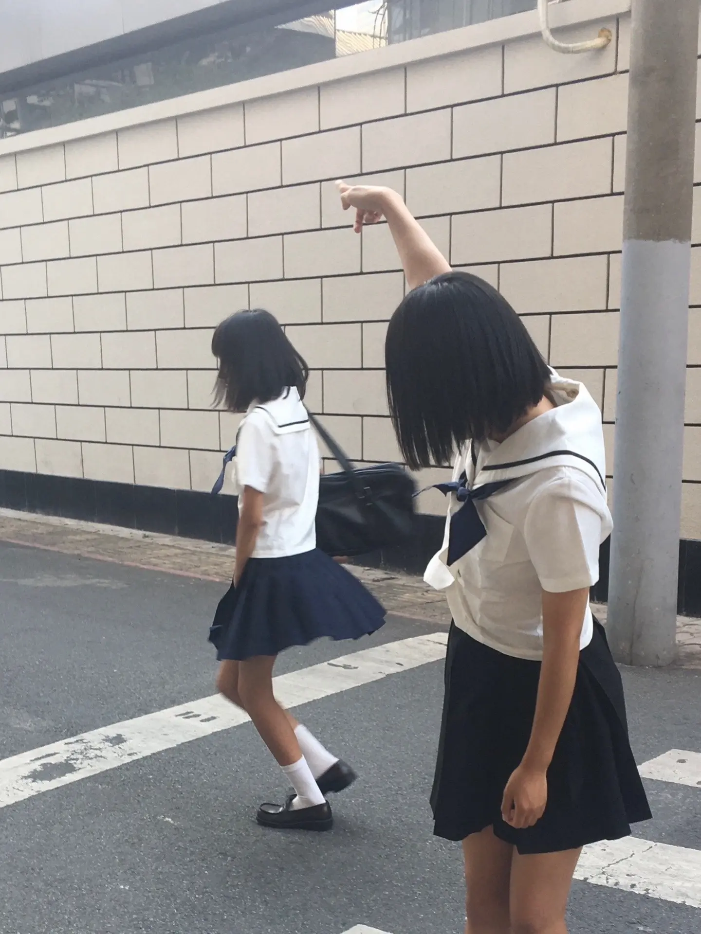  一起穿水手服