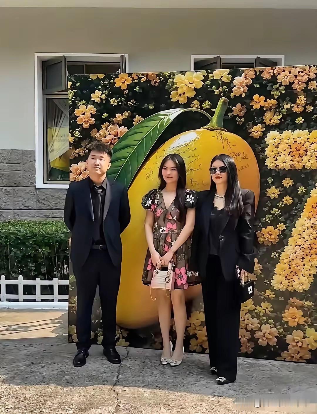 天呐，差点没认出来，美人迟暮，我们的女神也老了！