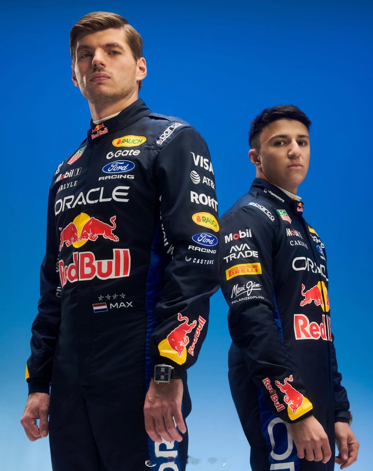 当下部分车队26赛季新车随即发布各车队的赛车服也都随着露出了对比看看已经上身的几