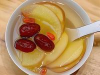 喝对苹果水长个也长肉，你都喝对了嘛？
1。消积食：苹果+红枣+山楂
2。健脾胃：