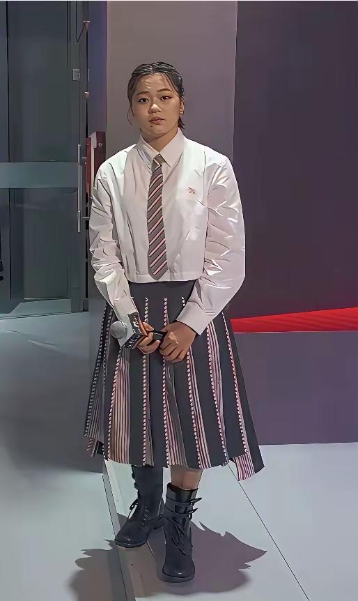 全红婵接代言违反规定? 国家队已批准! 1000万代言费不能自己全拿

近日，跳