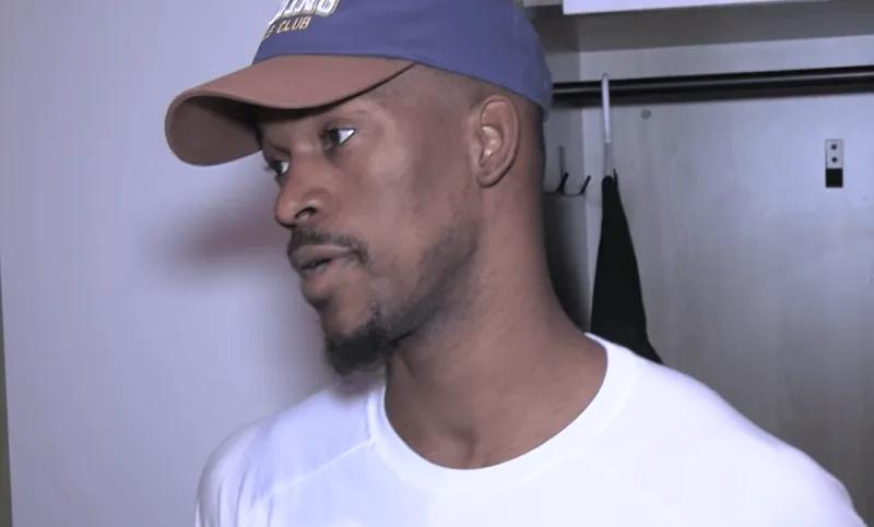 巴特勒到底是会说话，活该，他有哨子？
还是说，巴特勒一直有哨，才这么会说话？
和