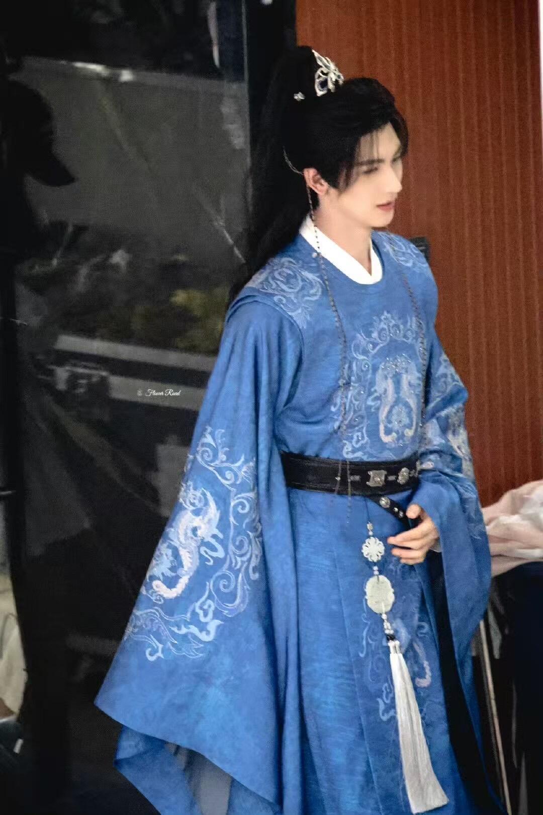 黄俊捷锦月令前朝太子薛和煦造型路透锦月令开机剧综大咖点评团 ​​​