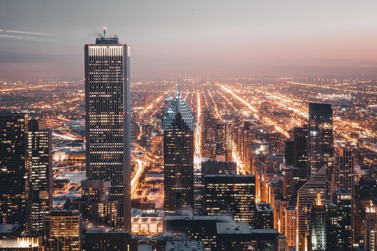 【2026年A股】
前3个交易日：
①比谁钱多、比谁胆大。
②商业航天是本轮牛市