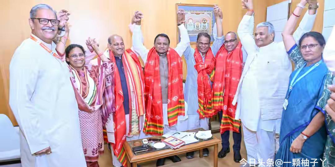 3月16日奥里萨邦联邦院席位选举，反对派联盟原本票数占优，胜选基本板上钉钉。
结