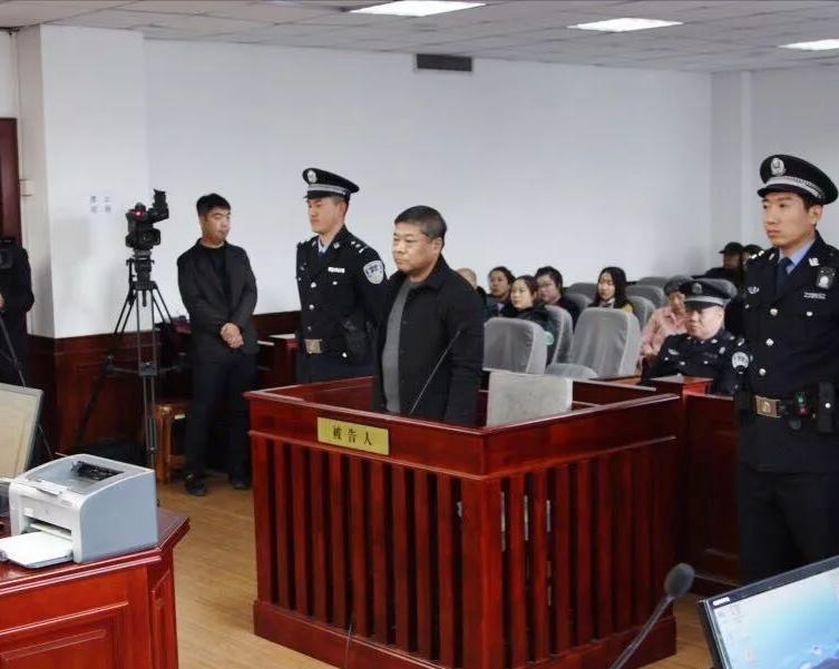 “我要和纪检干部同归于尽！”自称“要做焦裕禄式的区委书记”的“为民书记”知道自己