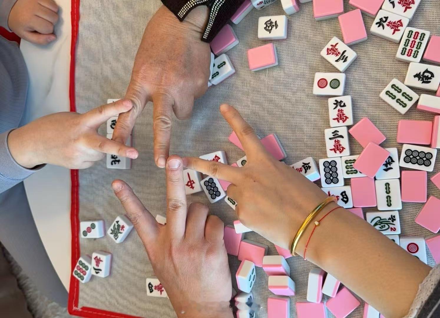 过年当然要打麻将🀄过年带娃日常传统文化