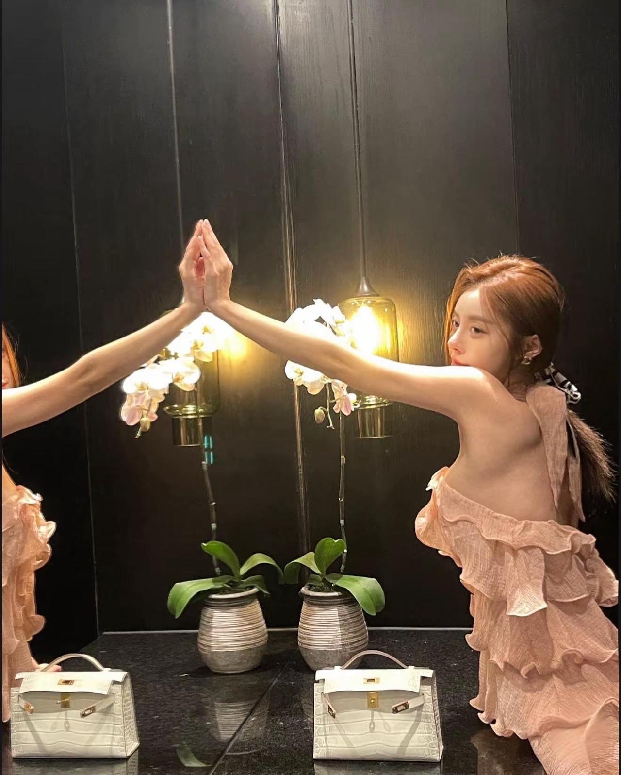 在他们那个圈子不叫女朋友，叫跟 高干文