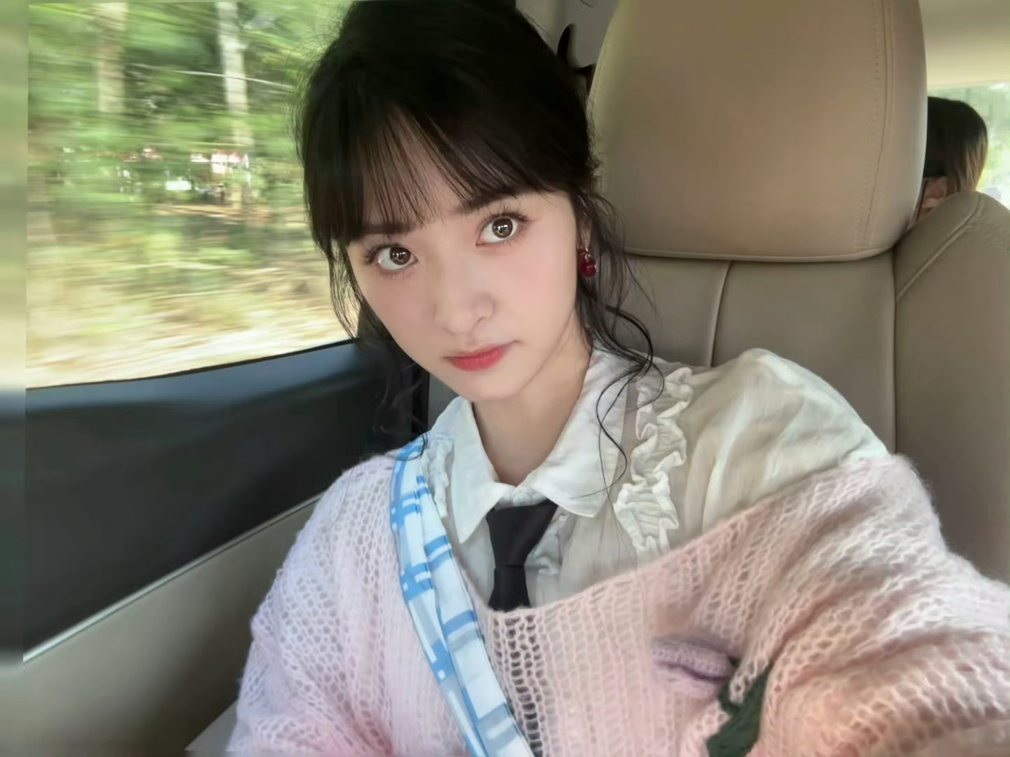 月月是我见过最明媚的女明星 ​​​