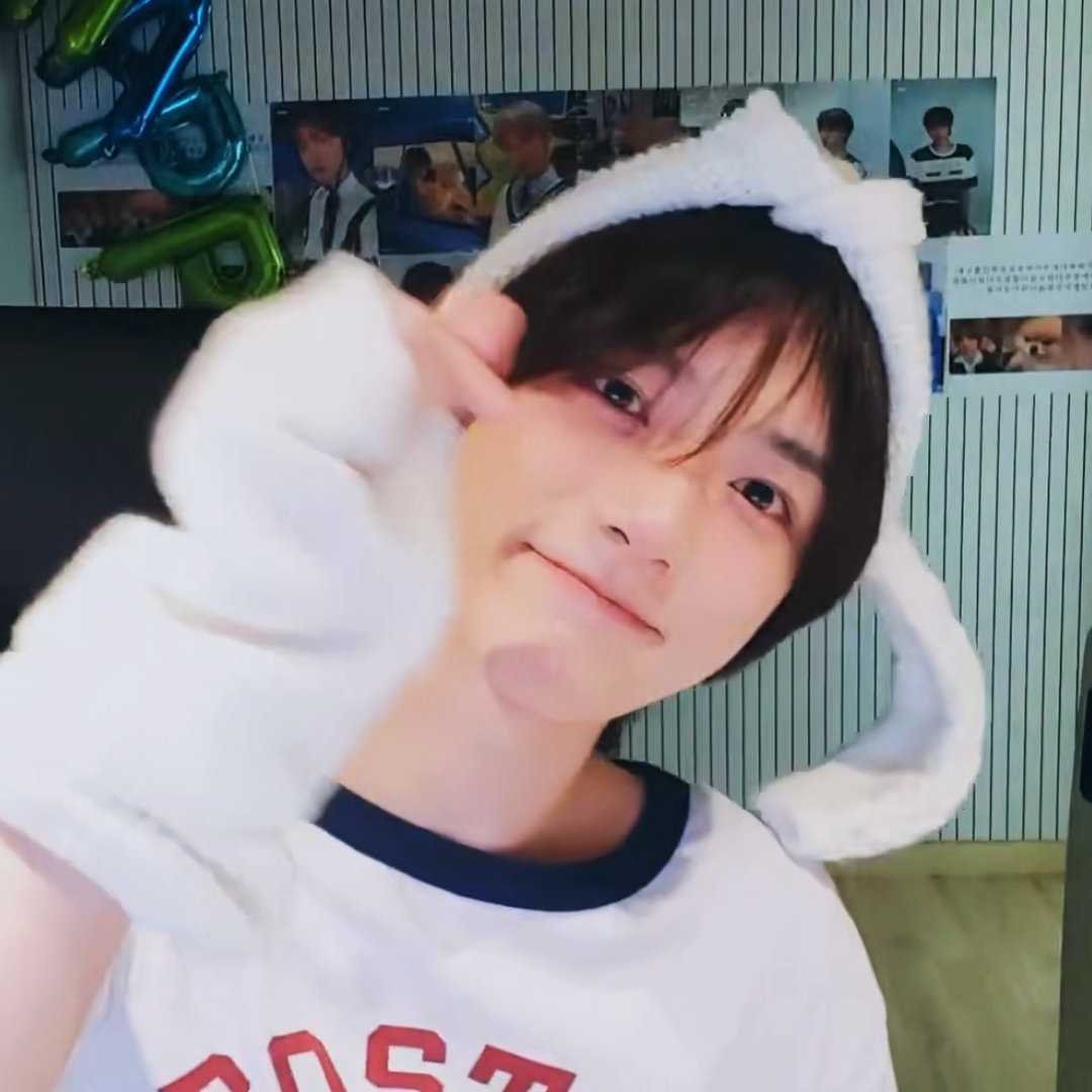 崔杋圭 认养一只杋兔叽 ​​​