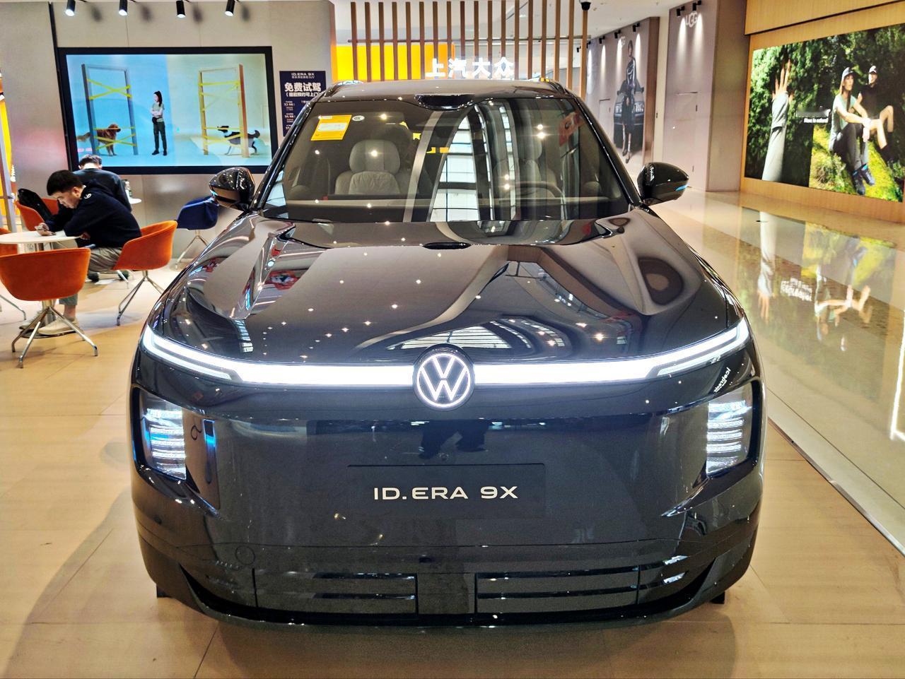 德系满级旗舰《大众9X》
   大众|D、ERA 9Ⅹ是上汽大众旗下，一款德系满