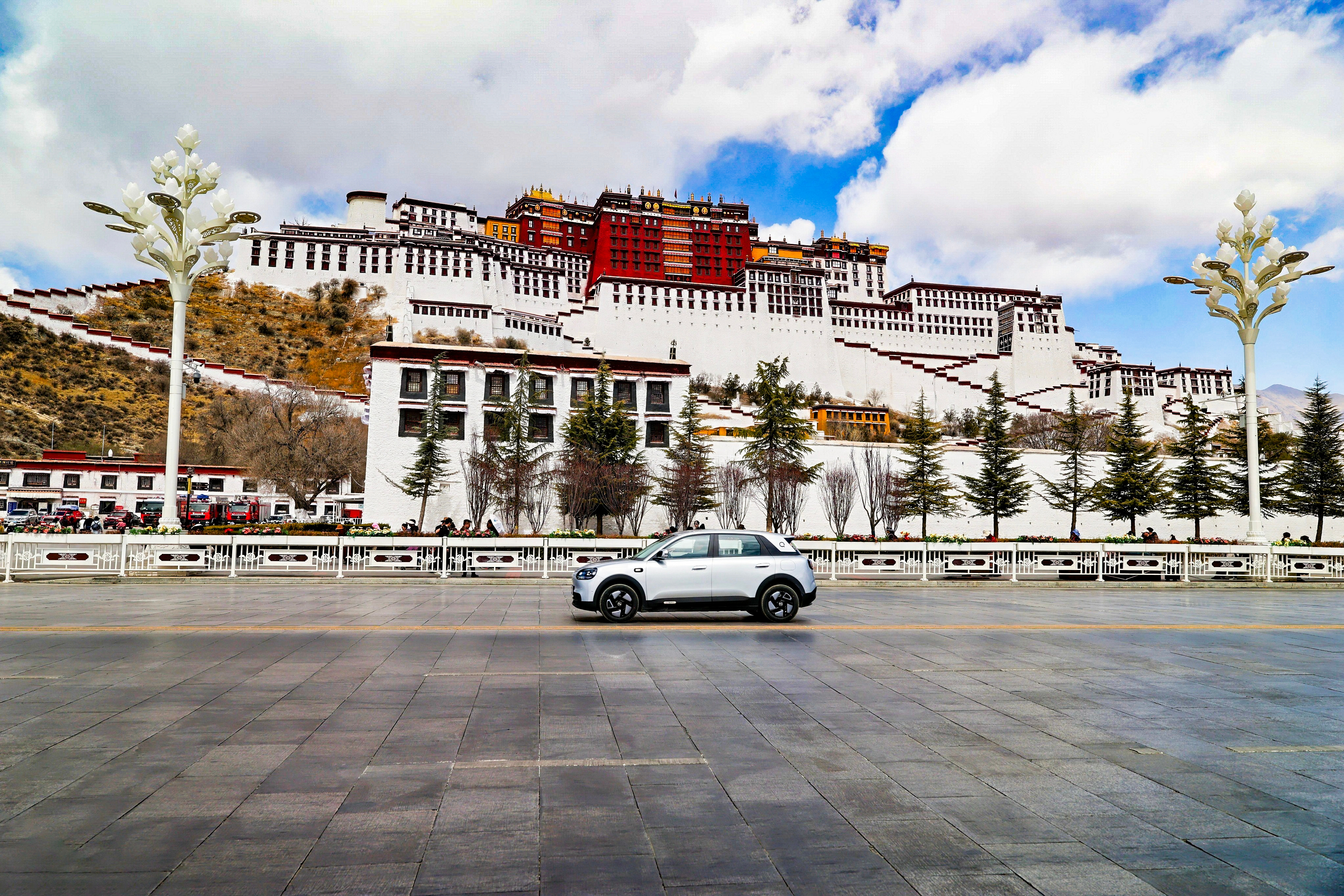 全新QQ3预售价68920元起是不是挺实惠？未来正式上市，价格肯定更低，全新QQ