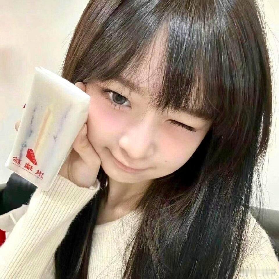 头像分享｜直井怜rei｜kpop｜ive｜自拍｜韩系｜日系｜审美积累 ​  ​​