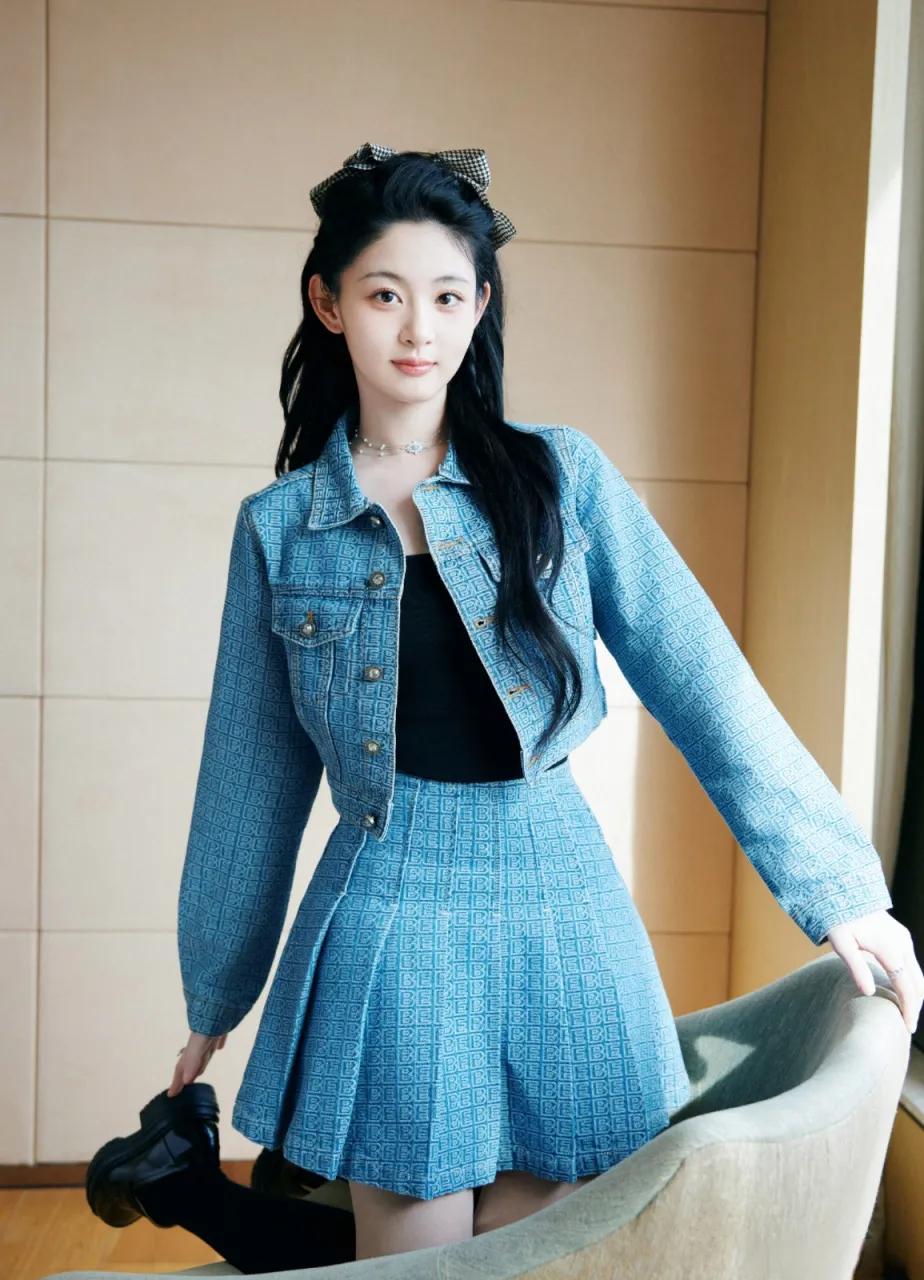 她被称为“最美汉服模特”