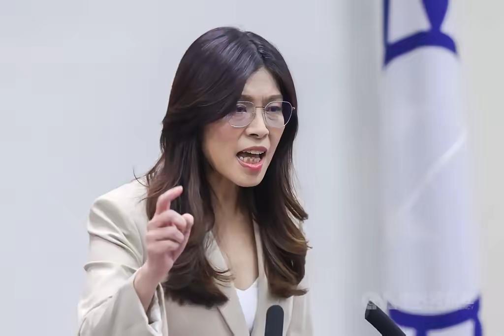 一家三口被当庭逮捕羁押，台湾彰化谢家轰然倒塌，国民党“九合一”选举致命危机，郑丽