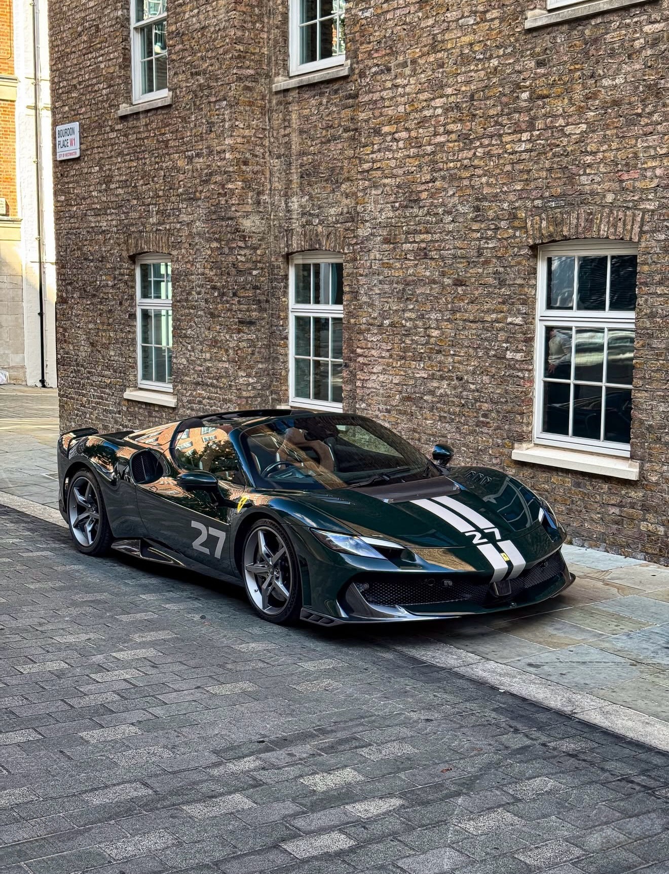 Ferrari 296 Speciale Aperta 油漆：Racing Gr