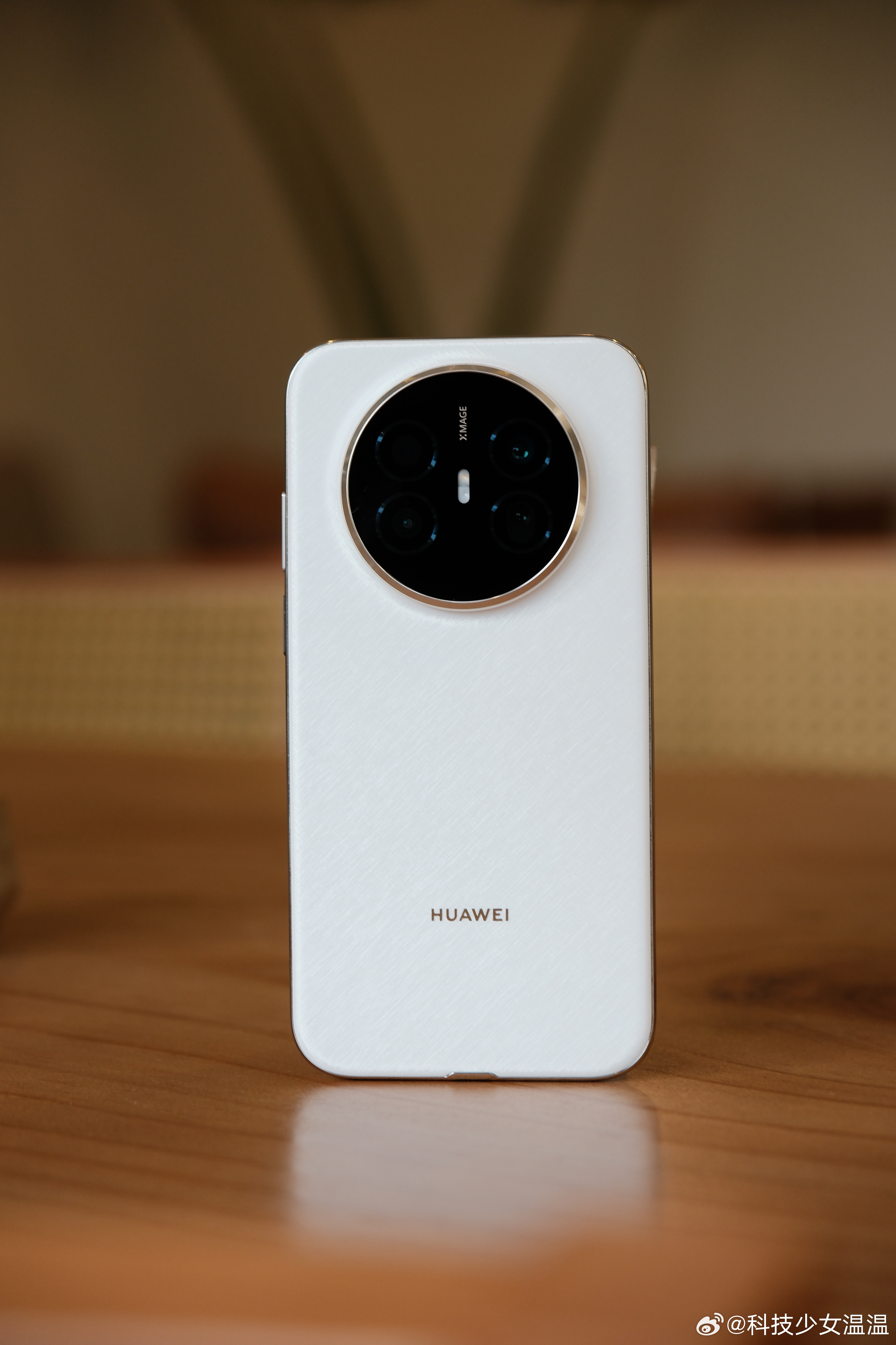 这么薄这么大拍出来还这么美先体验了[色]华为Mate70Air 余承东官宣华为M