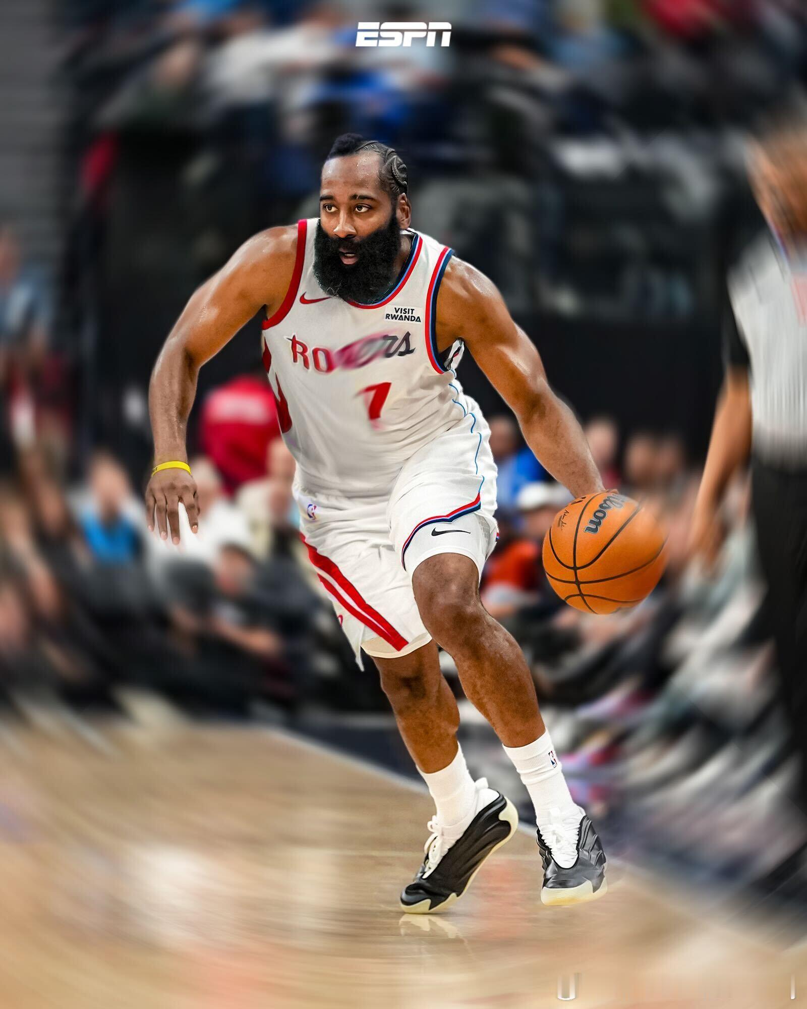 本季至今，联盟里能做到 场均 25+ 分 + 真命中率 65%+ 的只有6 人：