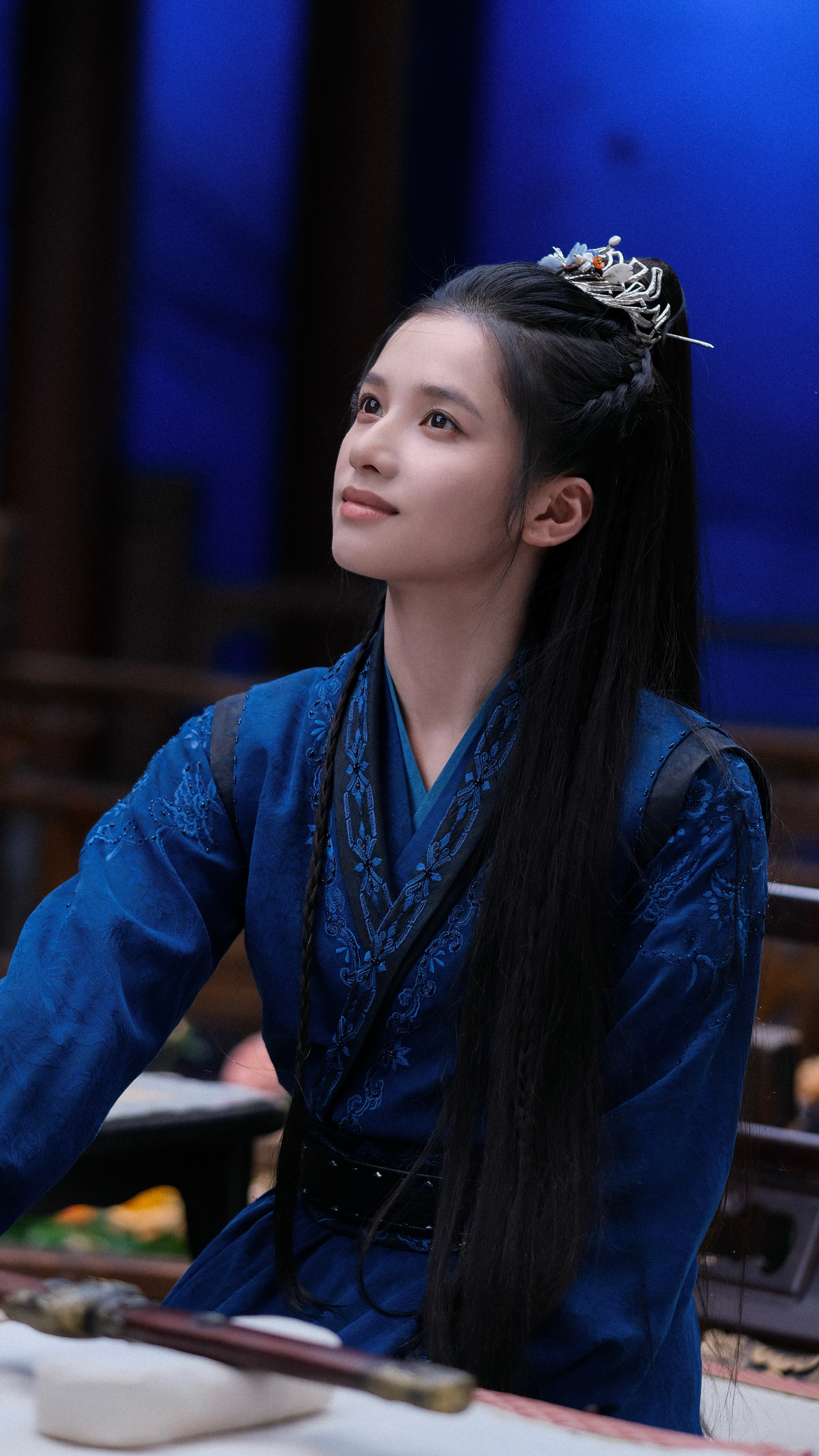 李现张婧仪雾里青4月底开机张婧仪  在复制粘贴的时代，你是手写的诗